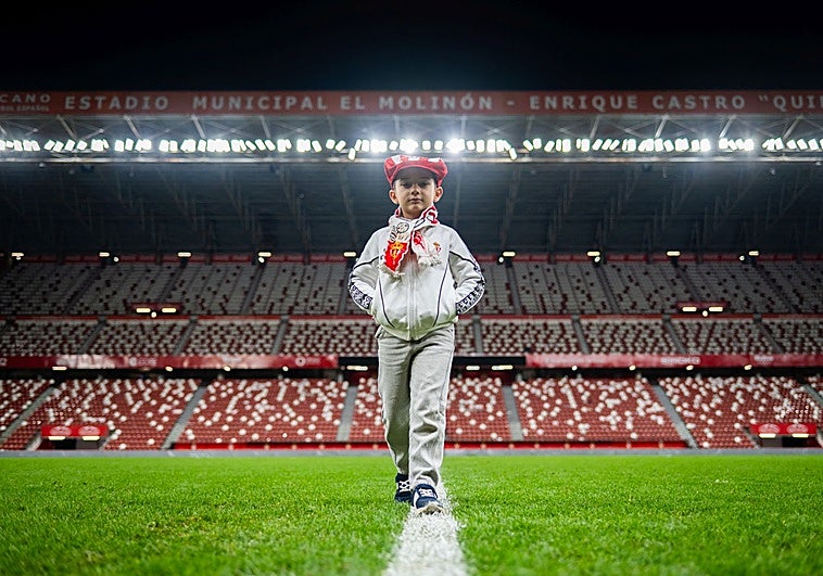 El sportinguismo se quita la boina con Izan